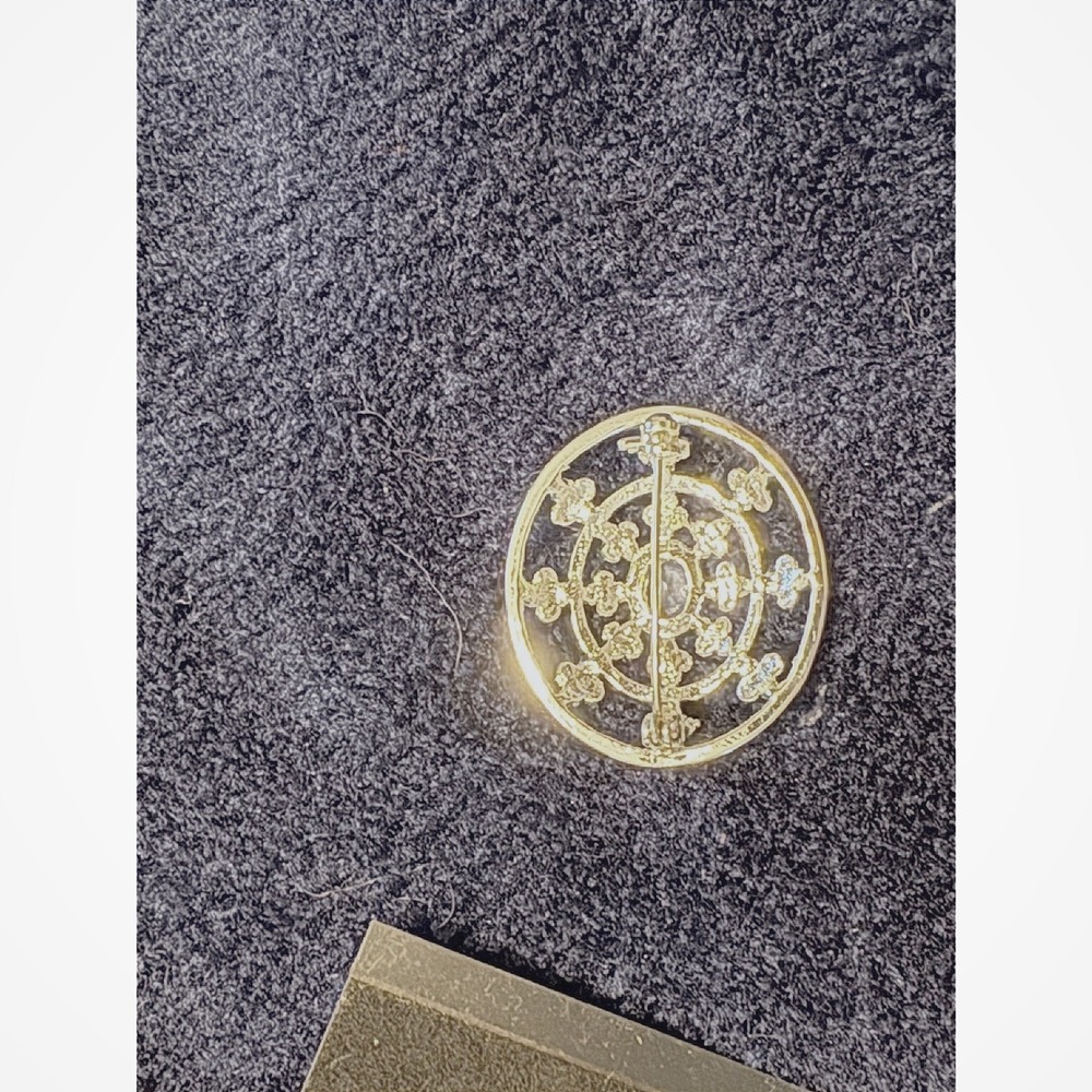Silver Tone Round Brooch Pin with Clear Gemstone and‎ Flower Accents - Picture 2 of 3